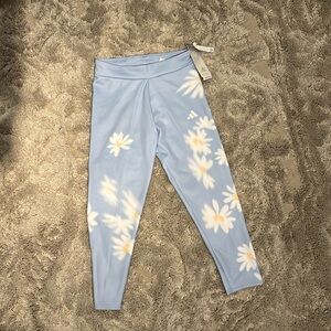 Adidas capri leggings